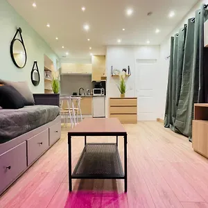  Appartement Gympie : Joli Cosy En Centre-ville